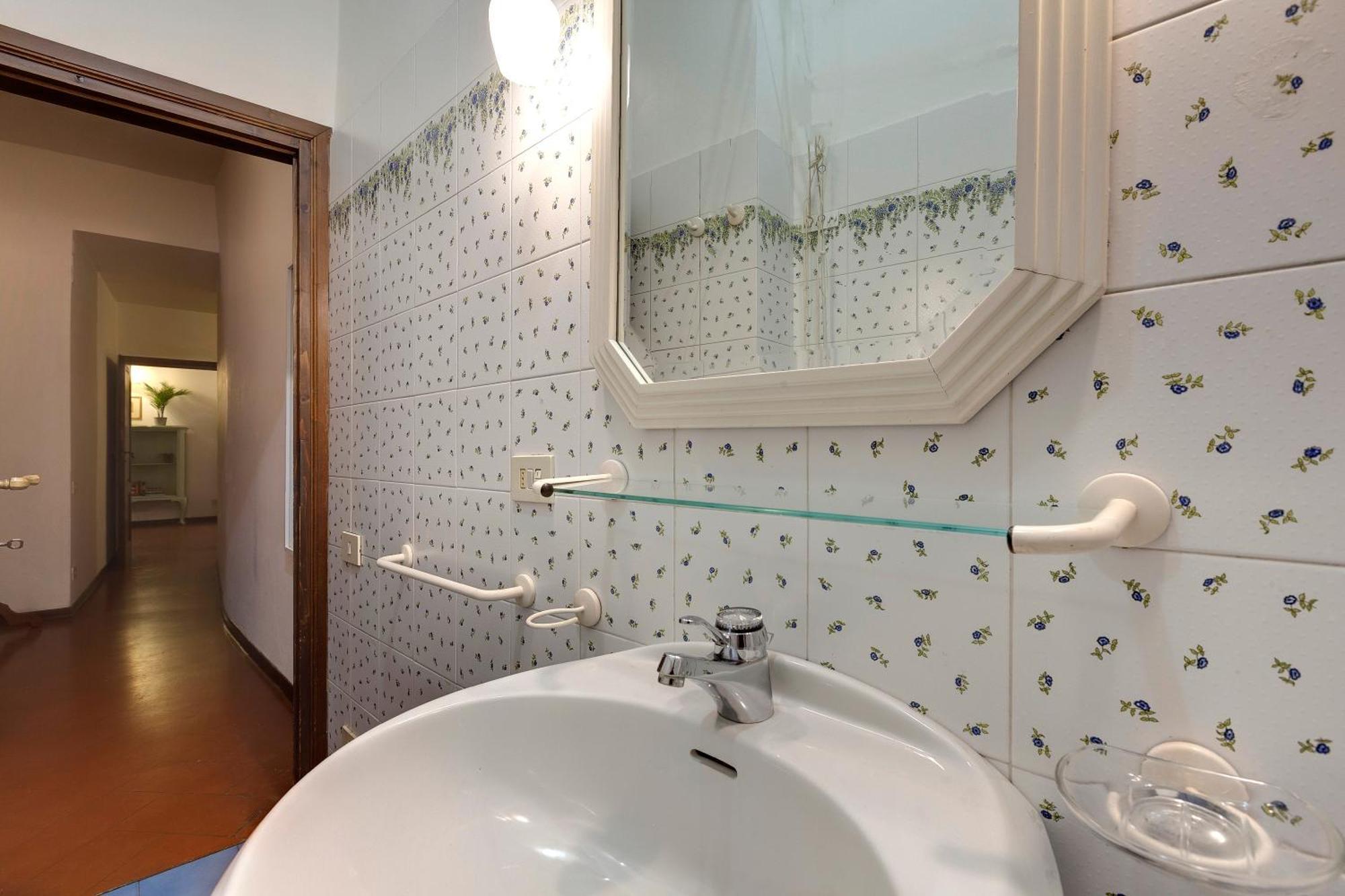 Pepi 51 Apartment ฟลอเรนซ์ ภายนอก รูปภาพ